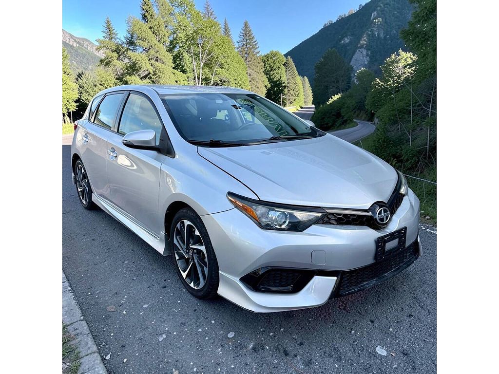 2016 Scion iM