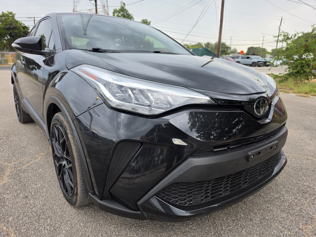 2020 Toyota C-HR LE