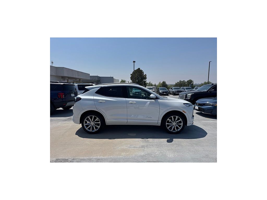 2024 Buick Encore GX Avenir