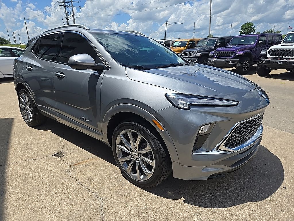 2024 Buick Encore GX Avenir