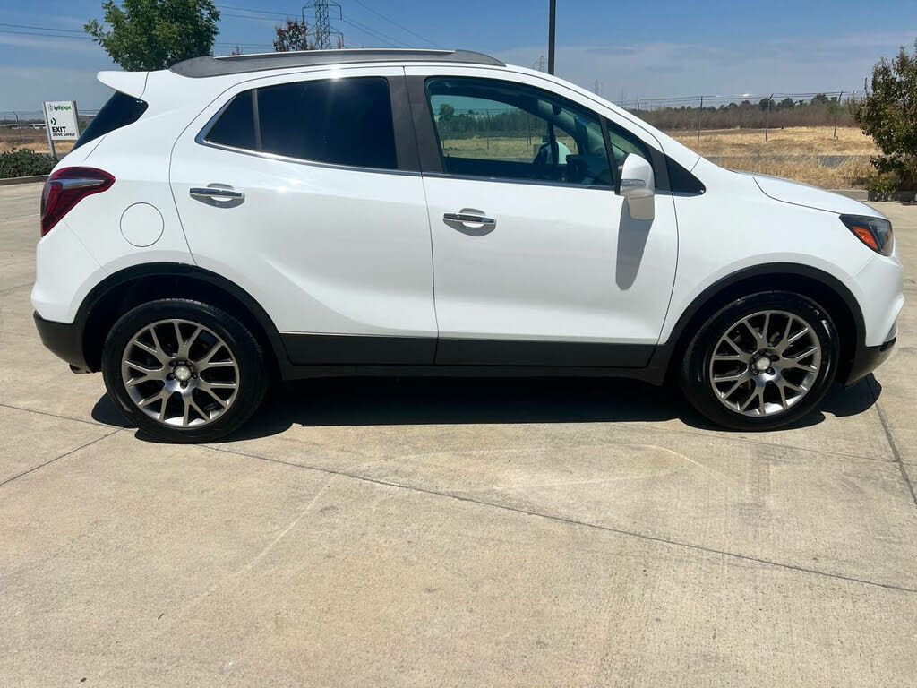 Vehicle Image 7 of 38 for 2017 Buick Encore