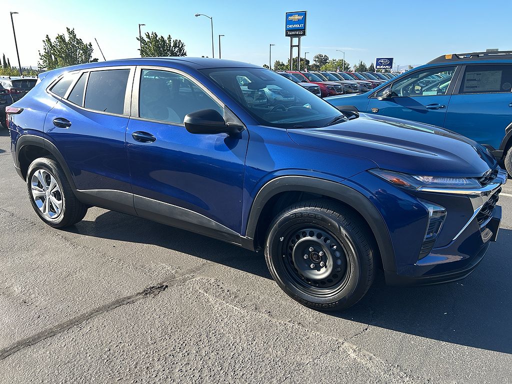 2024 Chevrolet Trax LS