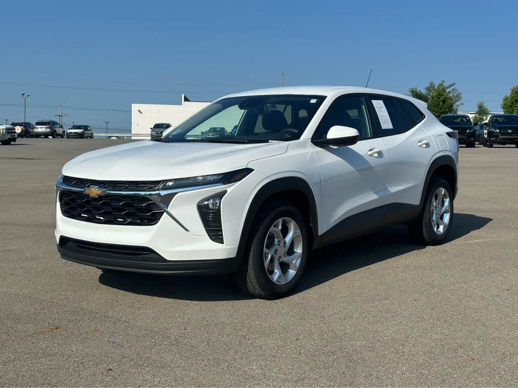 2024 Chevrolet Trax LS