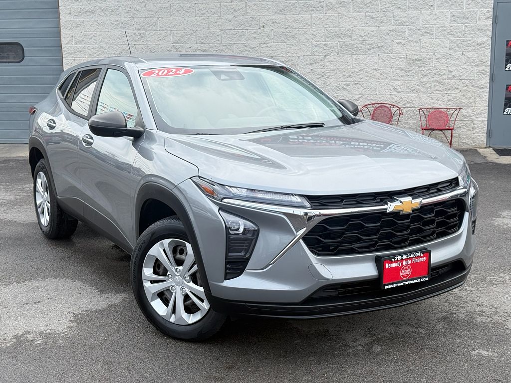 2024 Chevrolet Trax LS