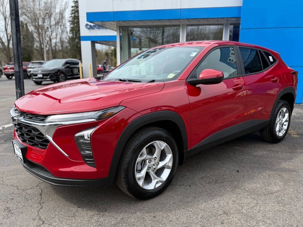 2026 Chevrolet Trax LS