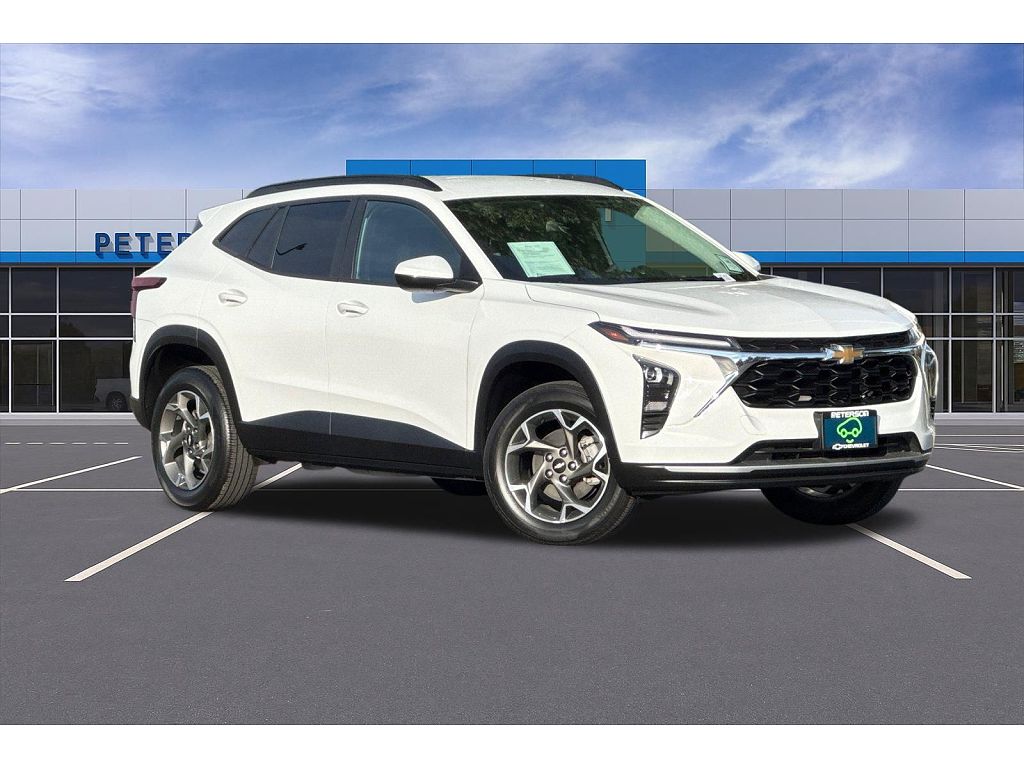 2024 Chevrolet Trax LT