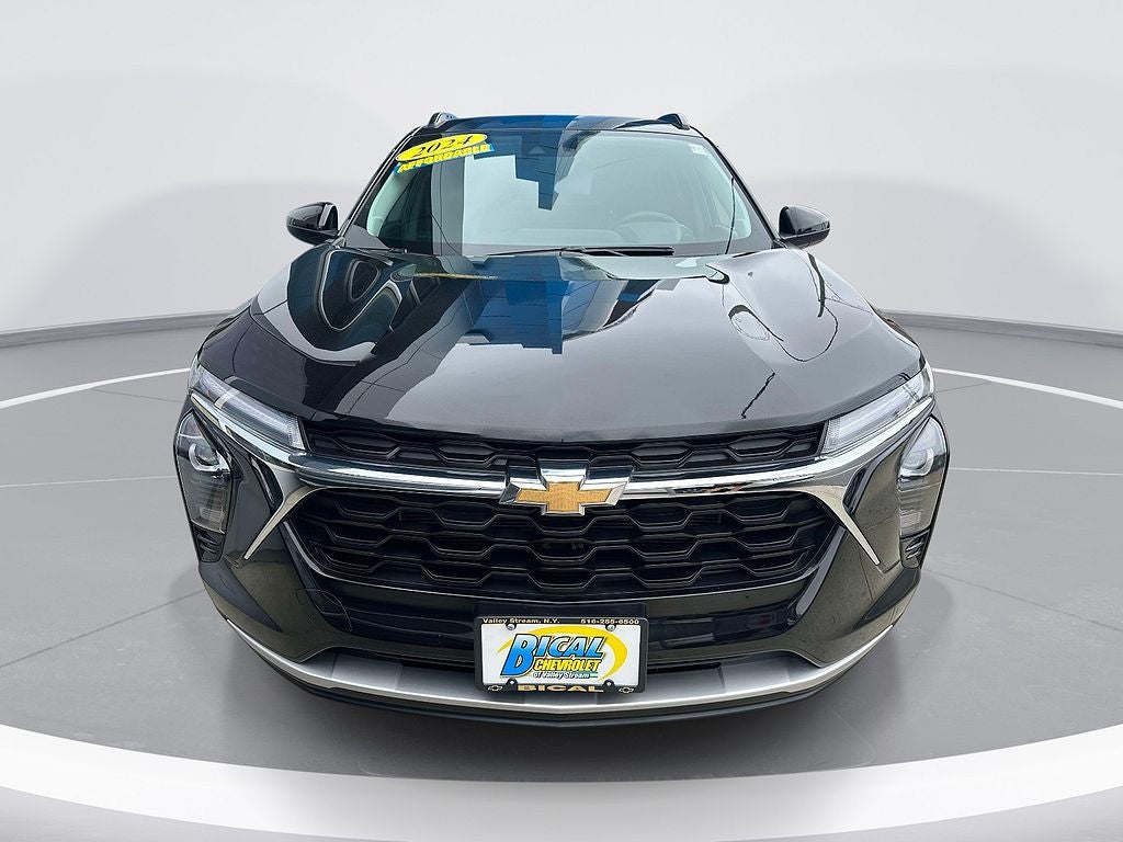 2024 Chevrolet Trax - Image 1
