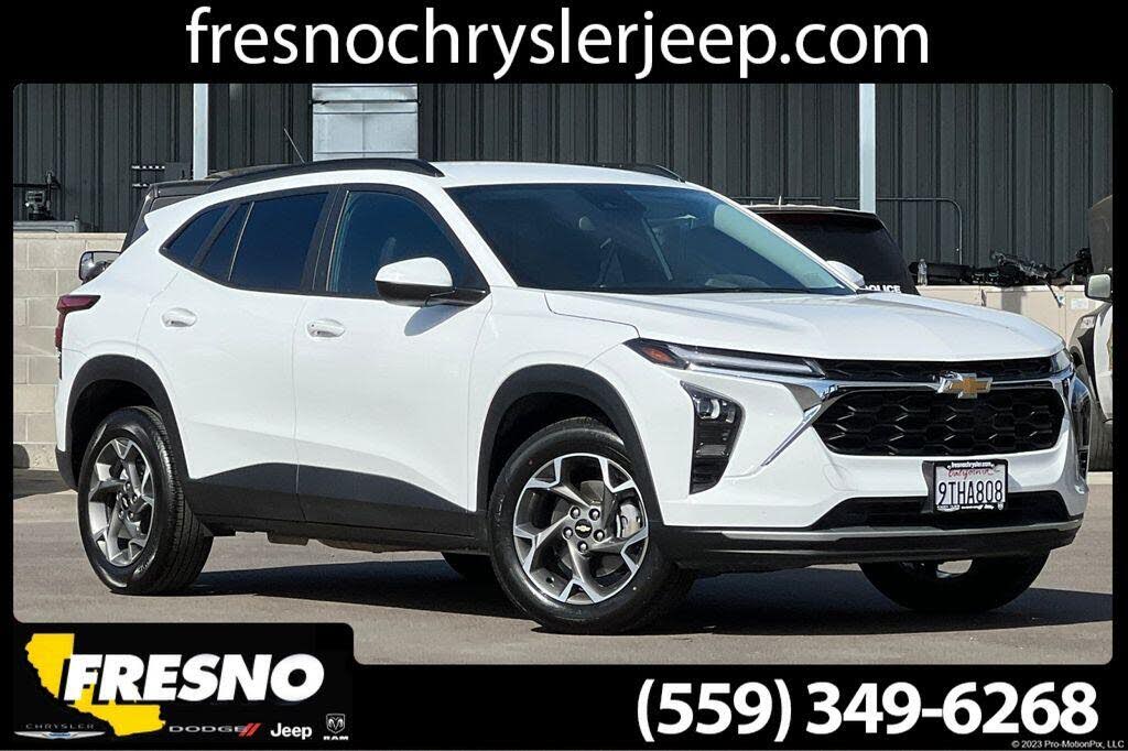 2025 Chevrolet Trax LT