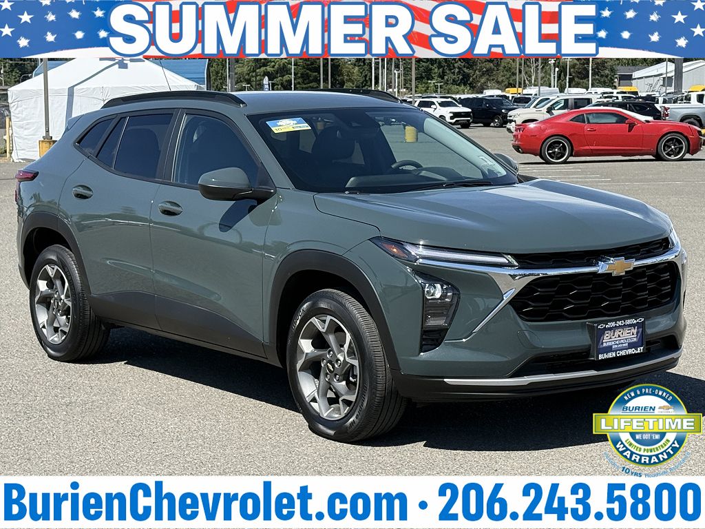 2025 Chevrolet Trax LT