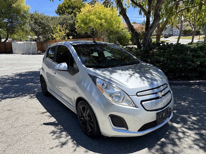 2015 Chevrolet Spark EV photo 2