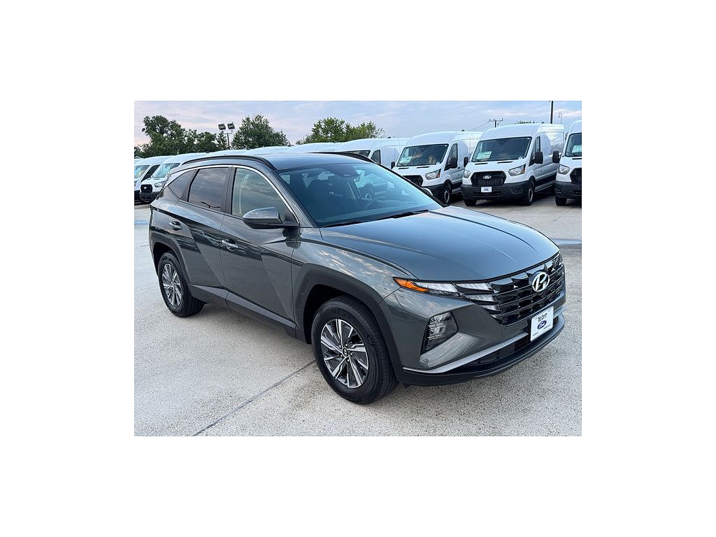2024 Hyundai Tucson Hybrid Blue | One Owner | Clean Carfax | AWD