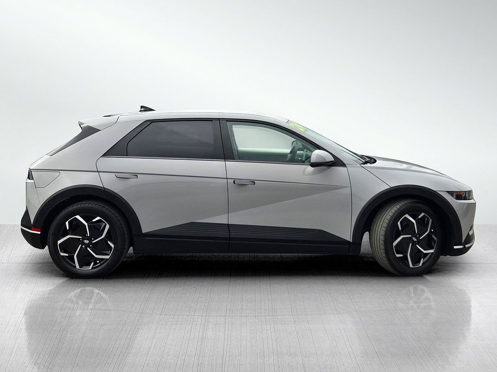 2024 Hyundai Ioniq 5 photo 1