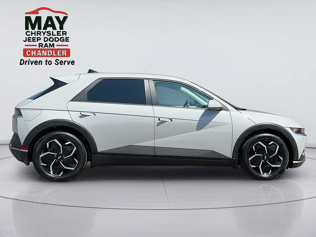 2024 Hyundai Ioniq 5 SE