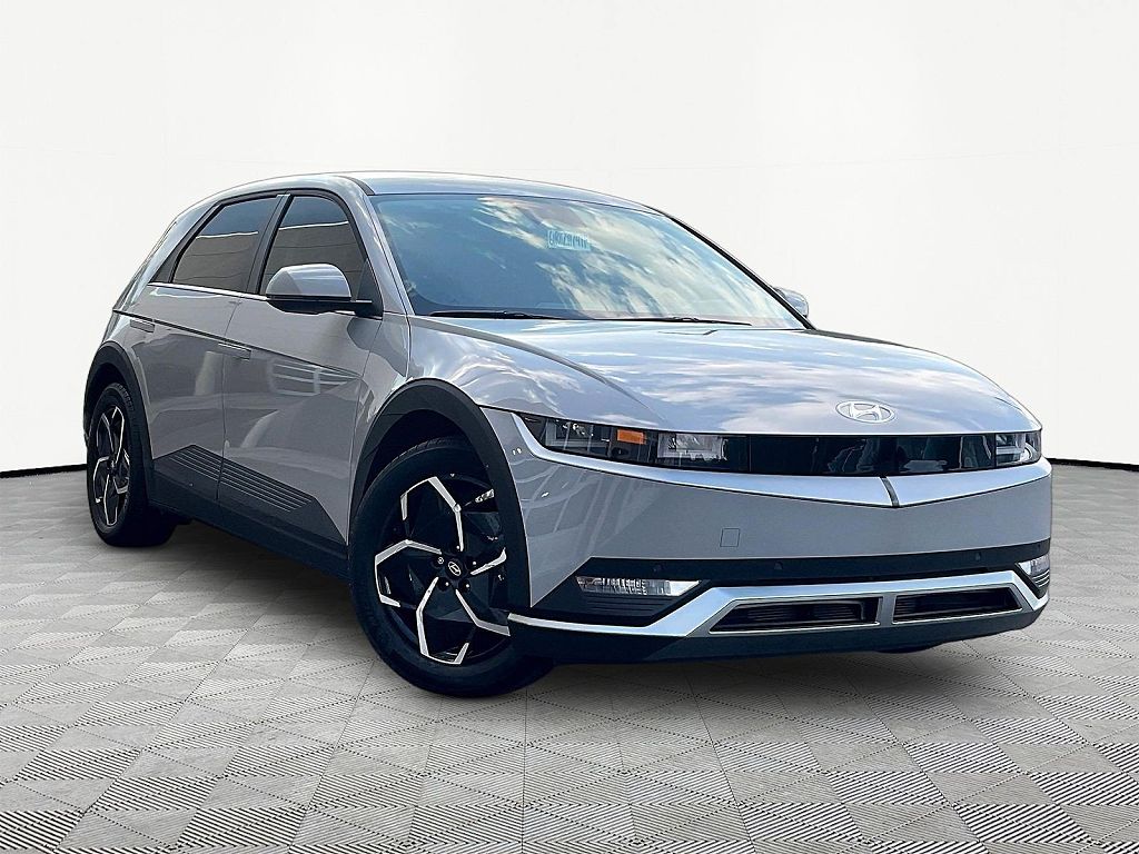 2024 Hyundai IONIQ 5 SEL
