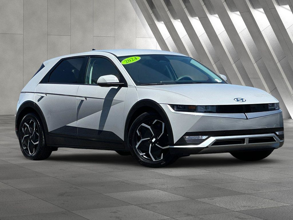 2024 Hyundai Ioniq 5 SEL