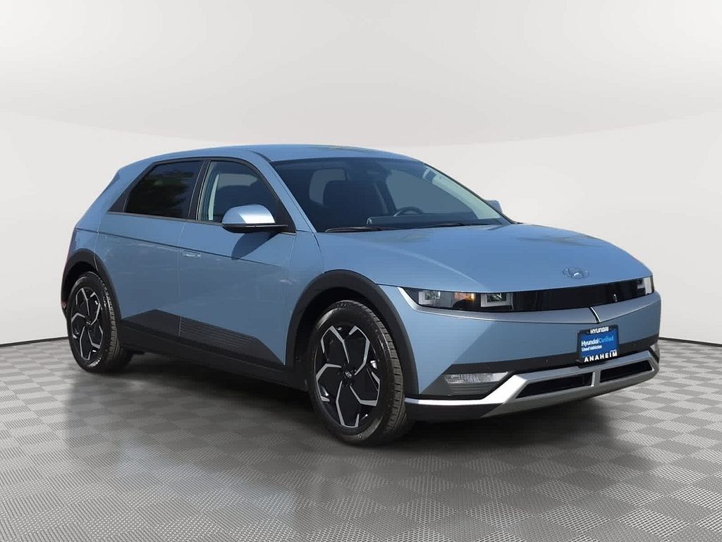 2024 Hyundai IONIQ 5 photo 1