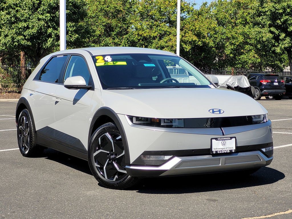 2024 Hyundai Ioniq 5 SEL