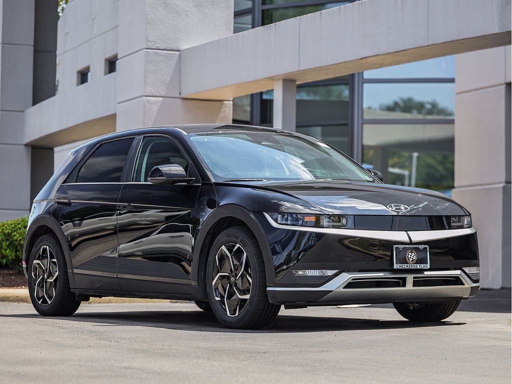 2024 Hyundai Ioniq 5 SEL