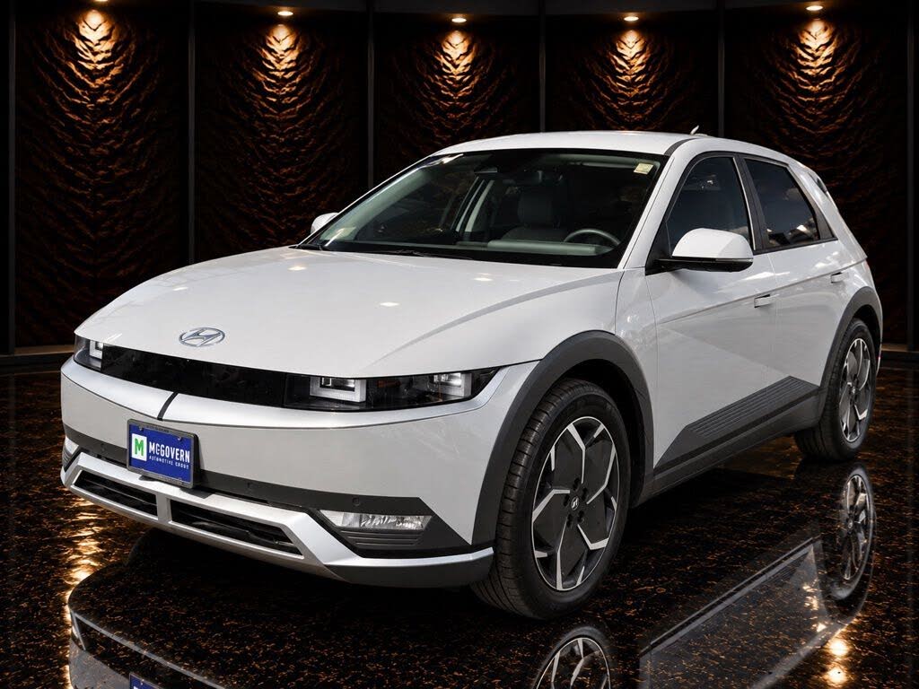 2024 Hyundai IONIQ 5 SEL