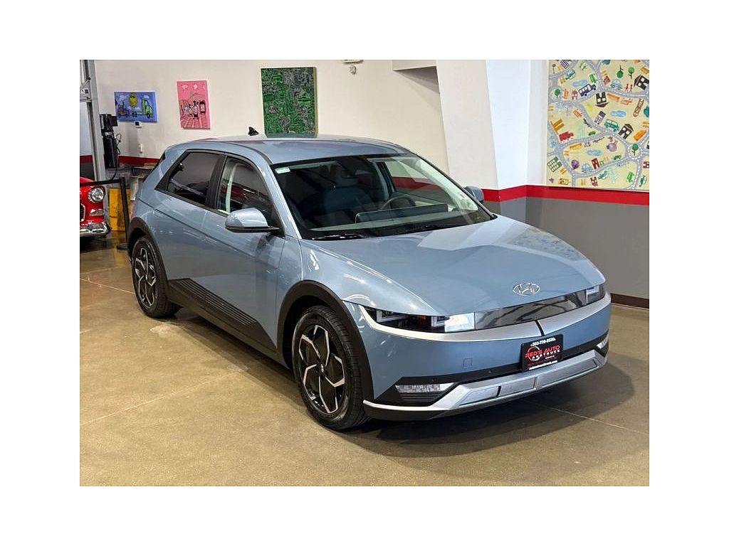 2024 Hyundai IONIQ 5 SEL