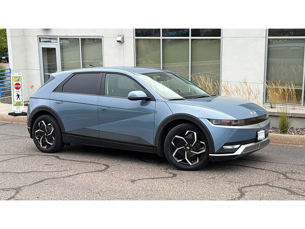 2024 Hyundai Ioniq 5 SEL