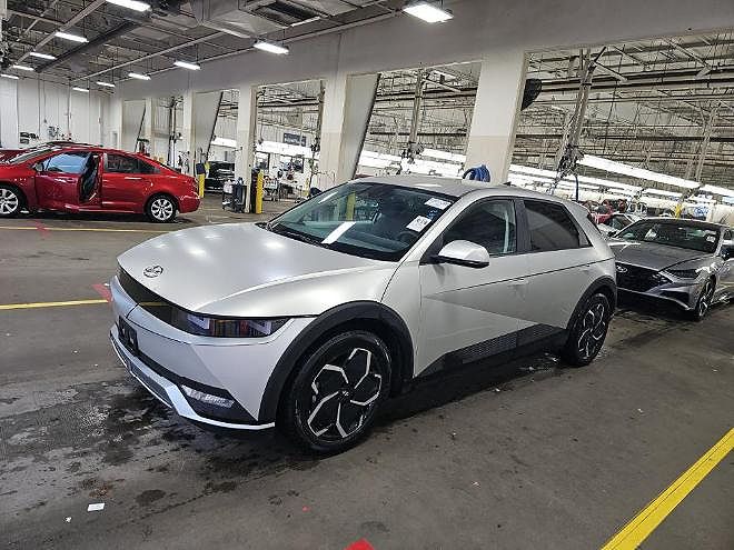 2024 Hyundai Ioniq 5 SEL