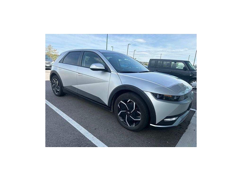 2024 Hyundai Ioniq 5 SEL