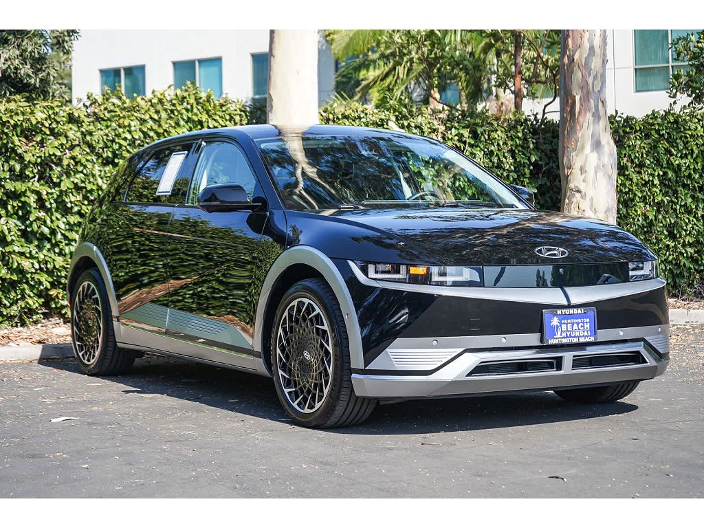 2024 Hyundai IONIQ 5 photo 1