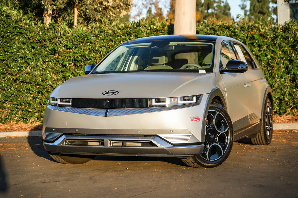 2024 Hyundai IONIQ 5 photo 1