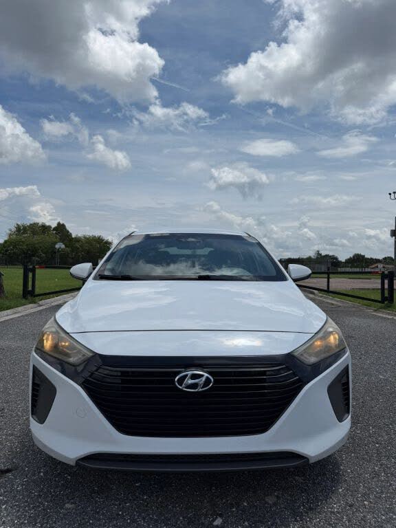 2017 Hyundai Ioniq Blue