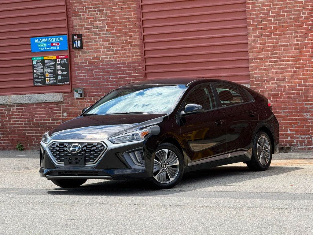 2021 Hyundai Ioniq SE
