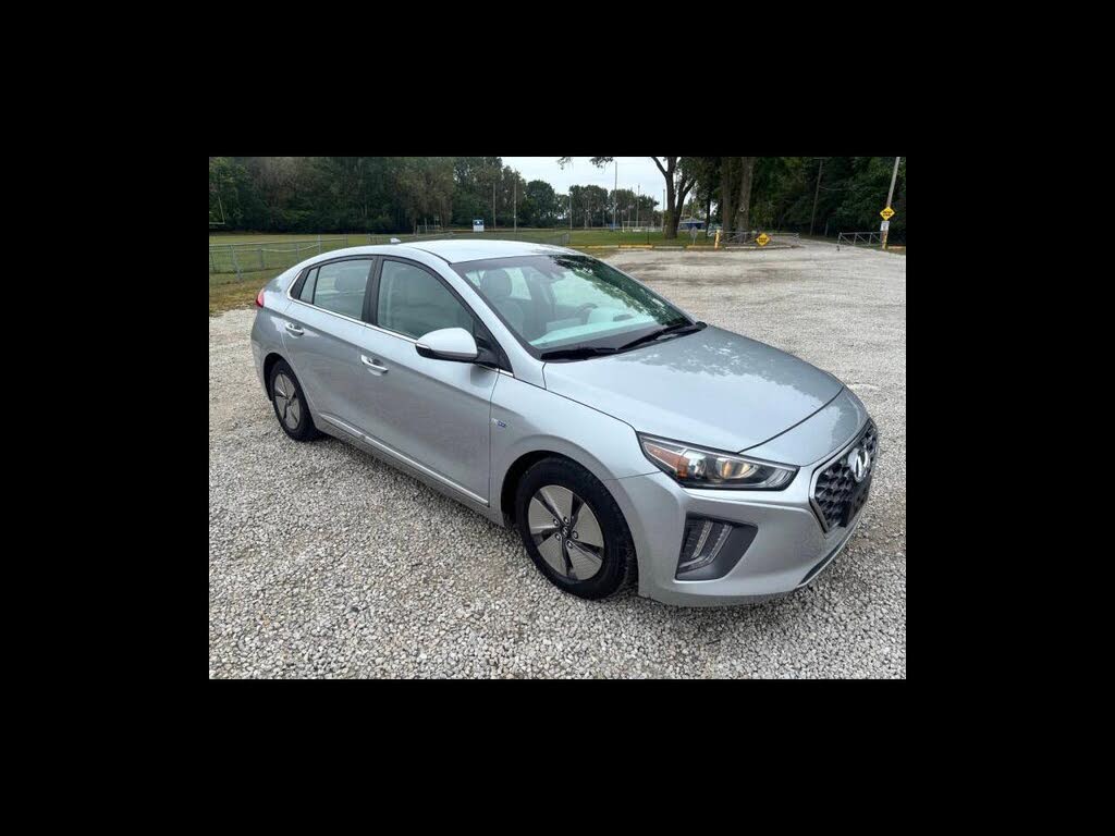 2020 Hyundai Ioniq Hybrid SE