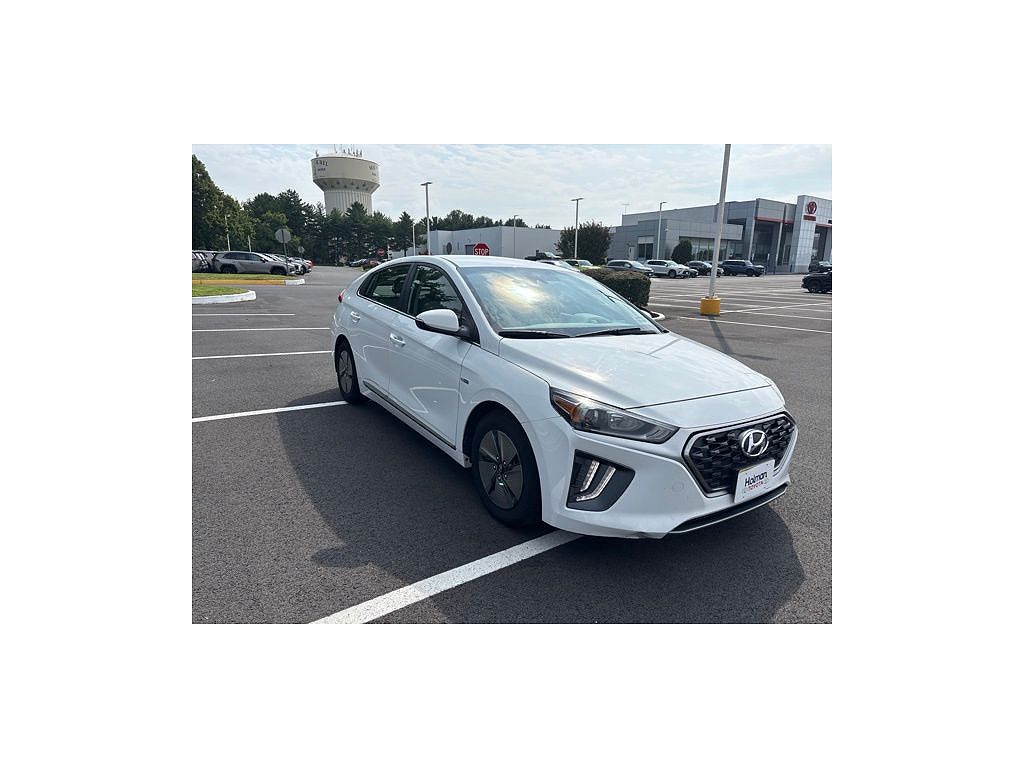 2020 Hyundai Ioniq SE