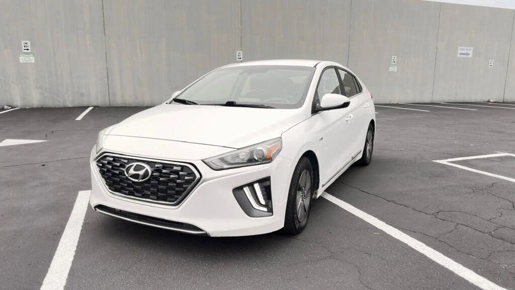 2020 Hyundai Ioniq Hybrid SE