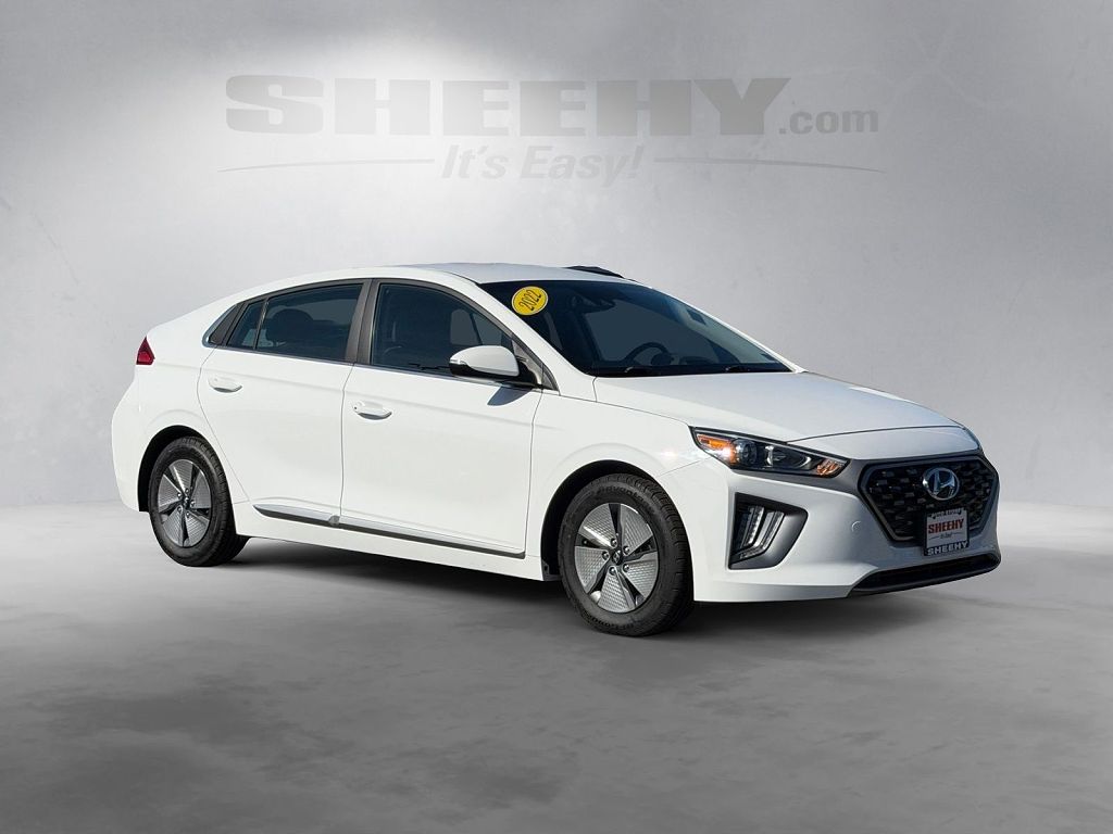 2022 Hyundai Ioniq SE