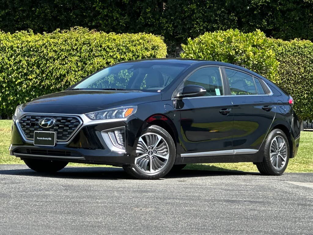 2022 Hyundai Ioniq Plug-In Hybrid SEL