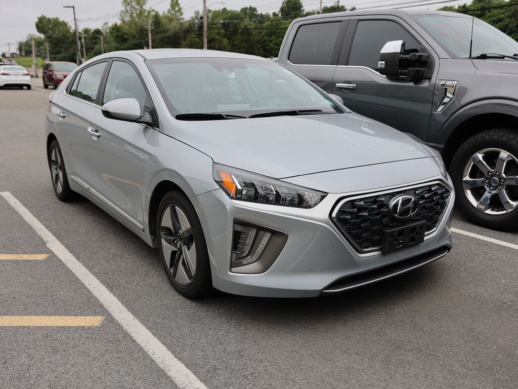 2022 Hyundai Ioniq Hybrid SEL