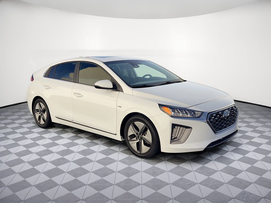 2020 Hyundai Ioniq Hybrid Ioniq Hybrid SEL (SEL Hatchback)
