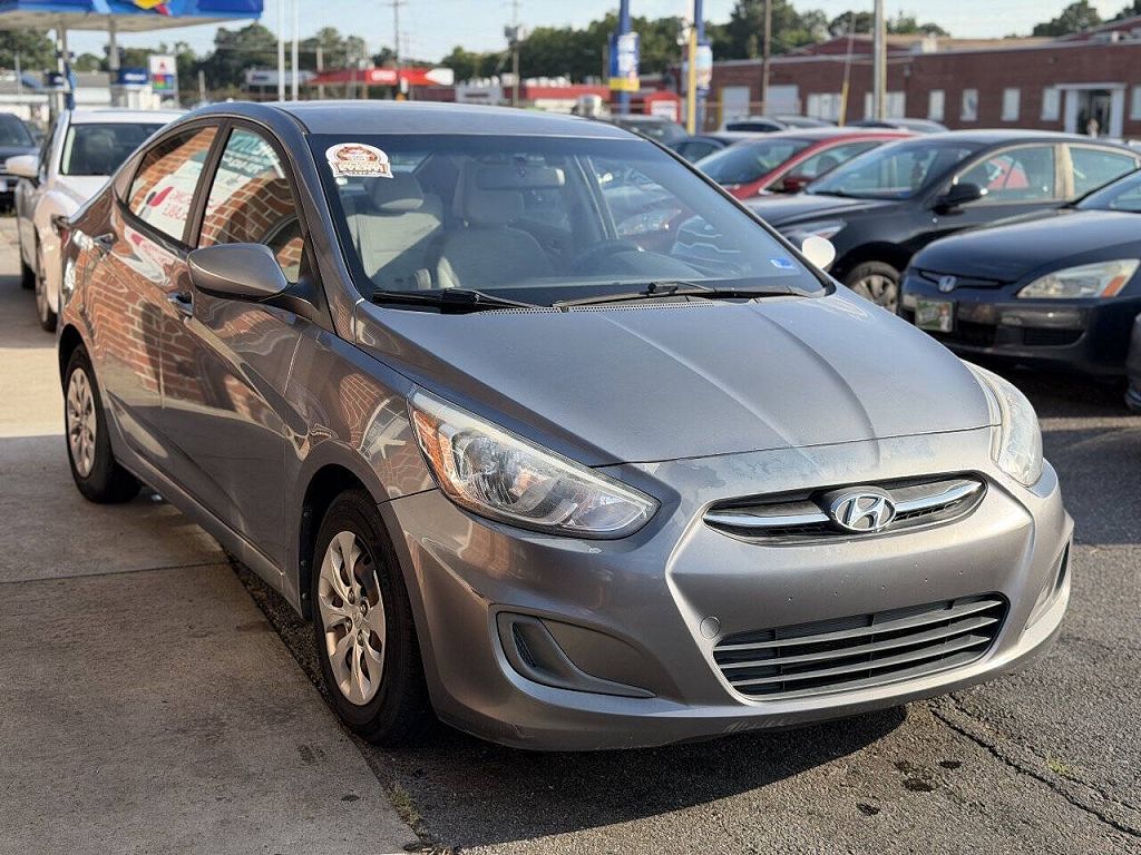 2016 Hyundai Accent SE