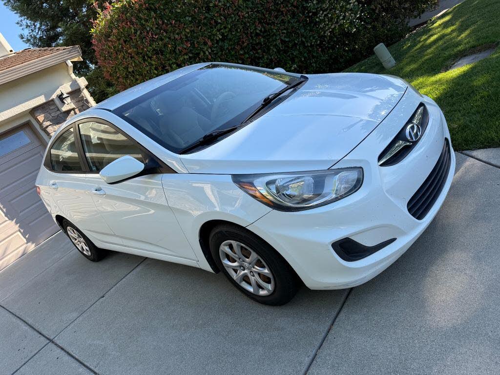 2014 Hyundai Accent GLS