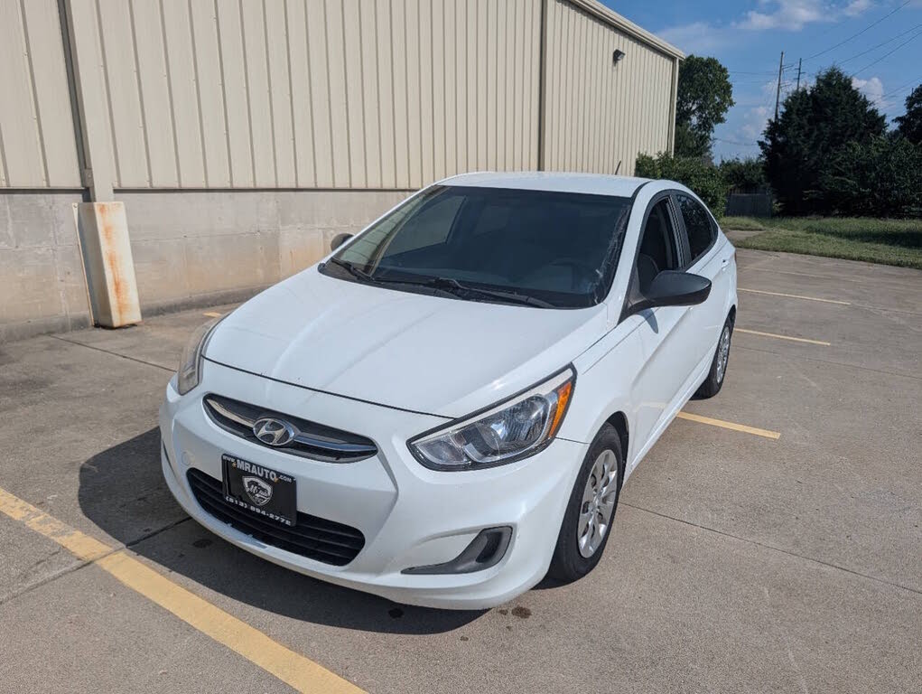 2017 Hyundai Accent SE