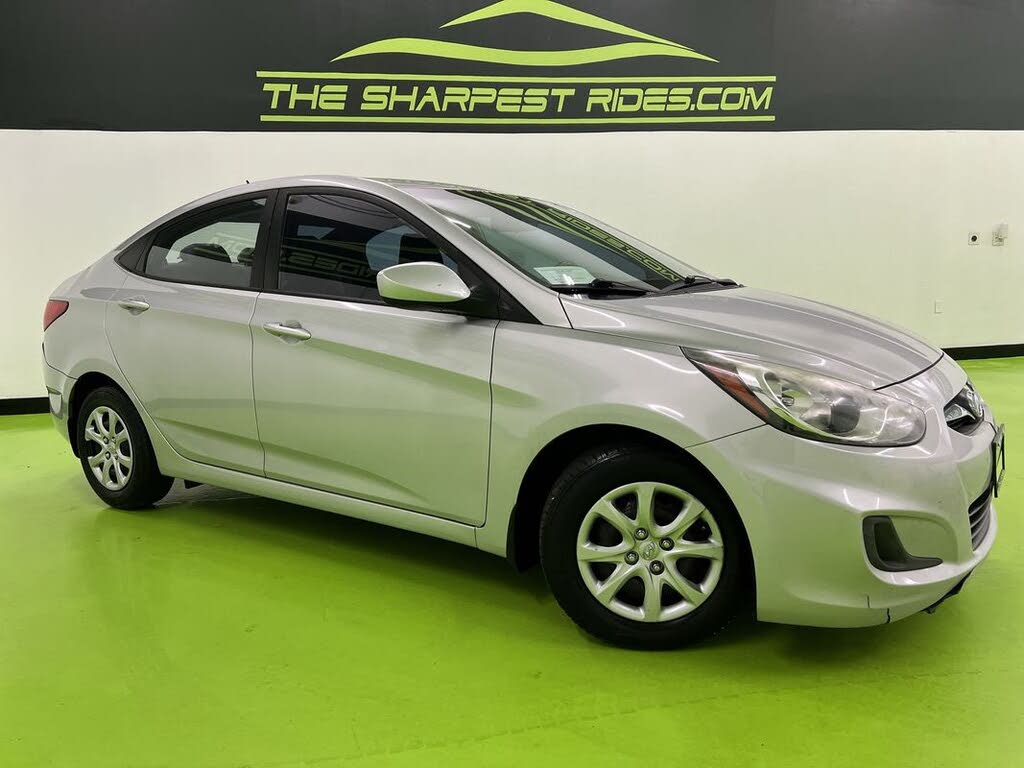 2013 Hyundai Accent GLS