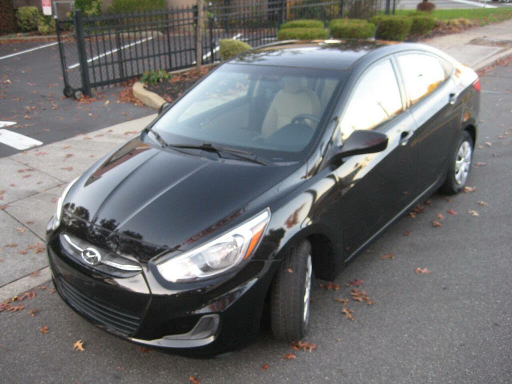 2016 Hyundai Accent SE