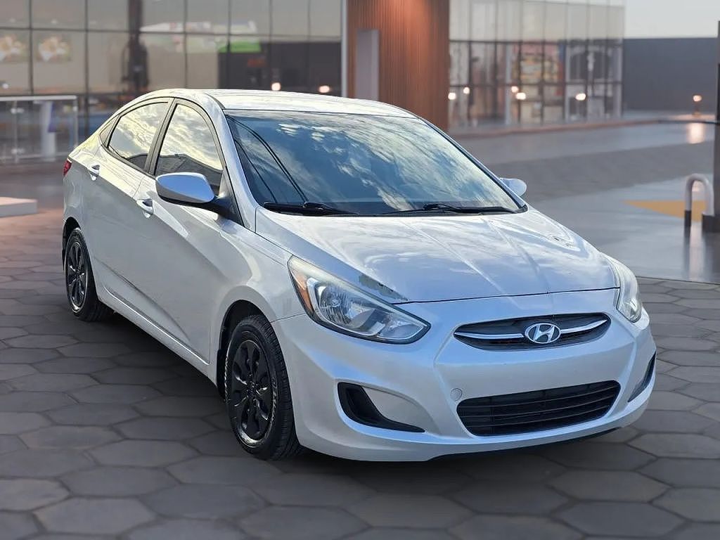 2016 Hyundai Accent SE