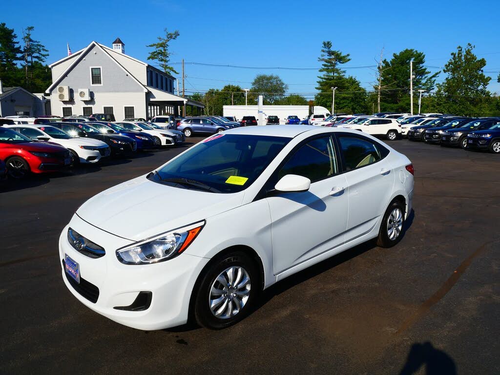 2017 Hyundai Accent SE