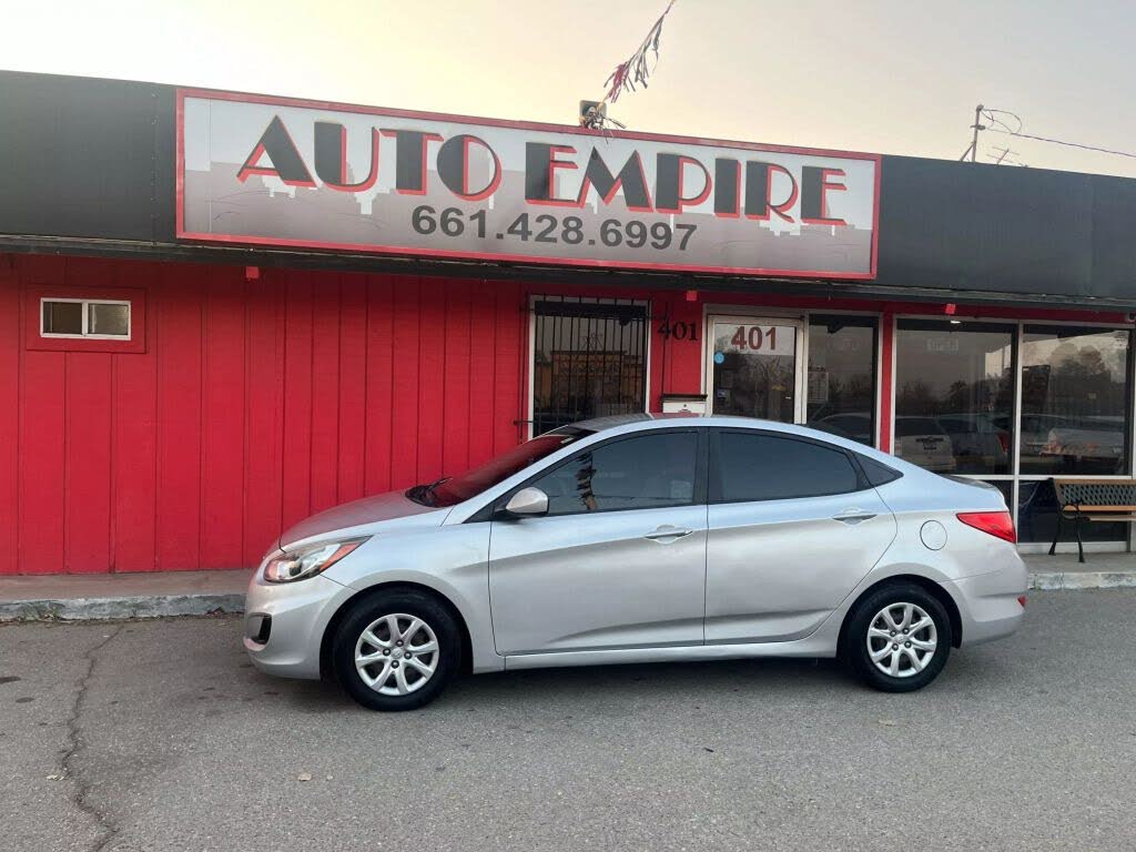 2013 Hyundai Accent GLS