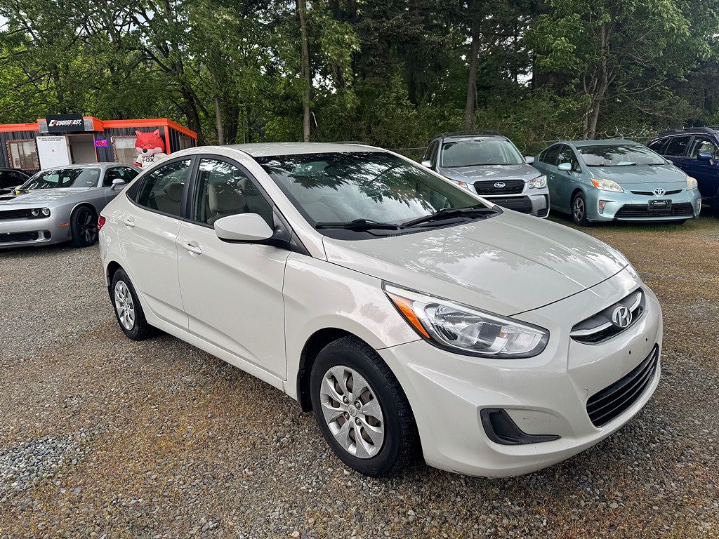 2016 Hyundai Accent SE