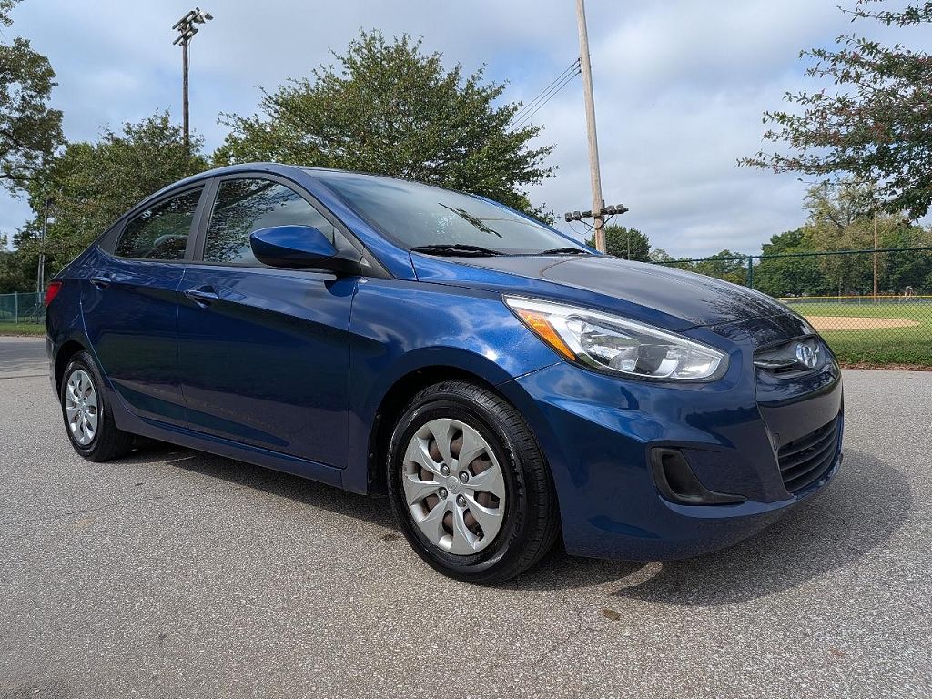 2017 Hyundai Accent SE