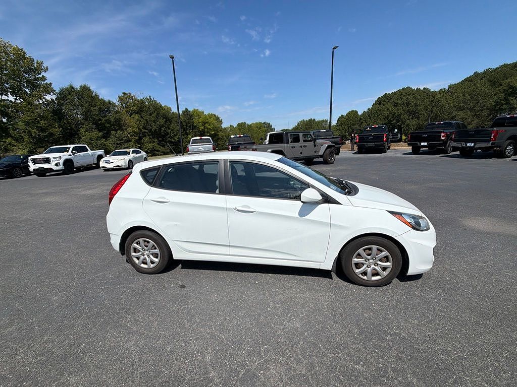 2013 Hyundai Accent GS