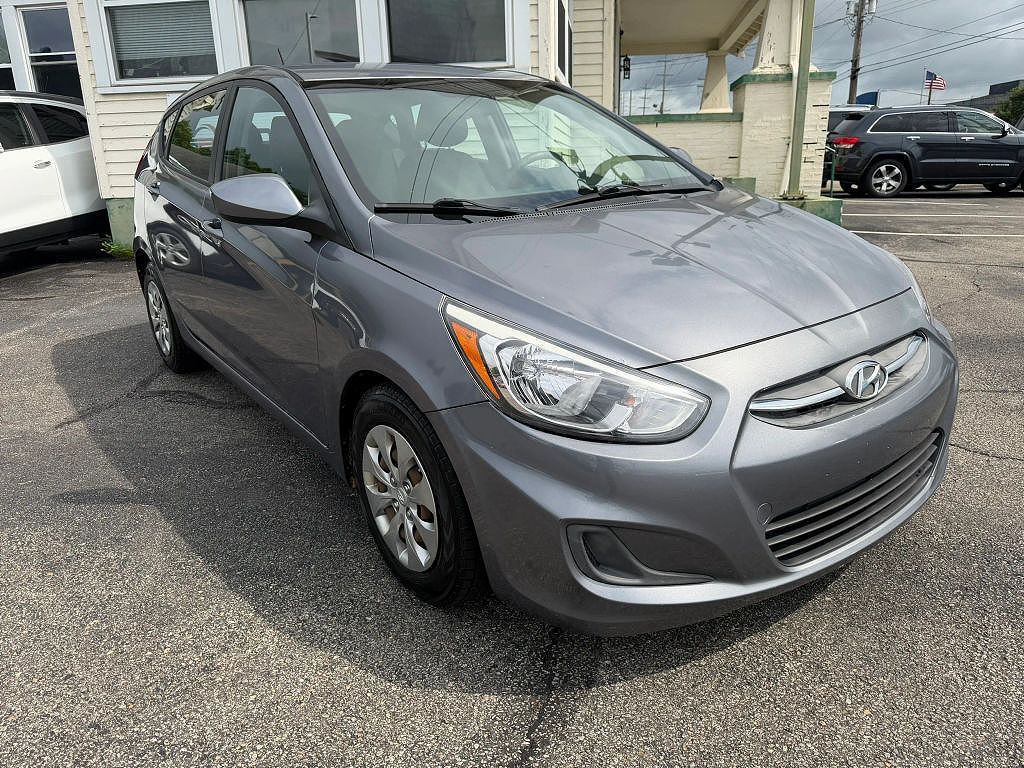 2017 Hyundai Accent SE